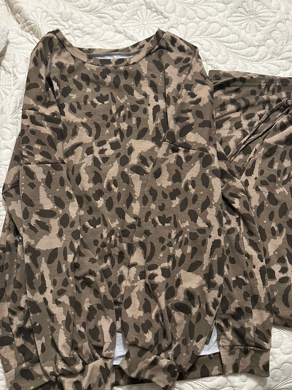 Leopard Matching Set - Picture 3 of 3